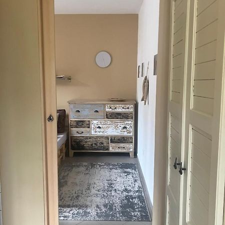 Karneol Apartman Балатонфенивес Екстериор снимка