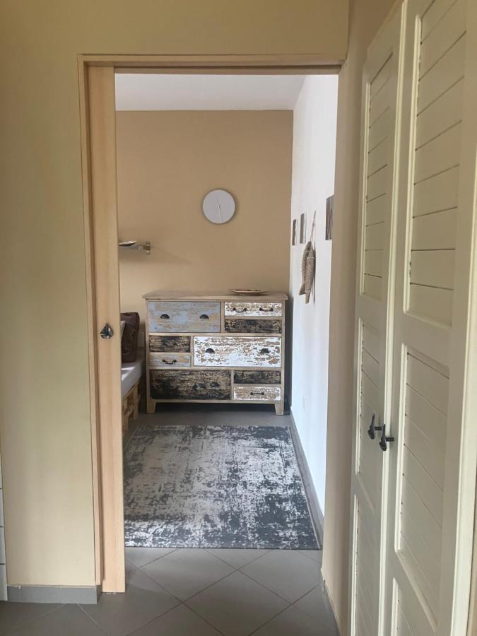 Karneol Apartman Балатонфенивес Екстериор снимка